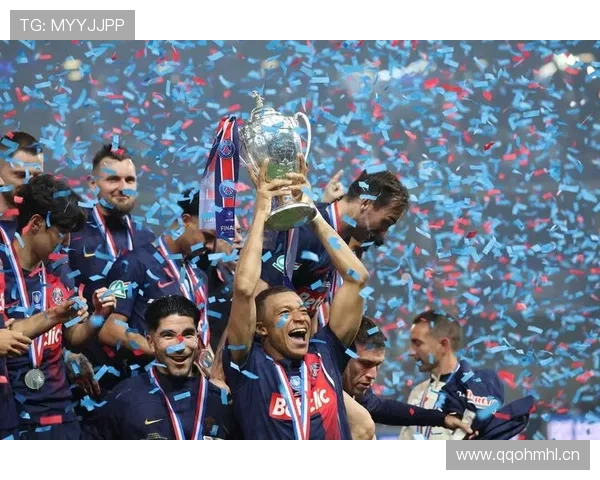 姆巴佩矛盾与新帅博弈，巴黎圣日耳曼的豪门危机更胜一筹