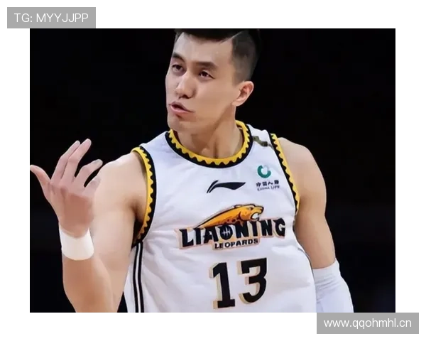 郭艾伦大牌范儿全开，家里那套豪宅还真不是吹的啊！